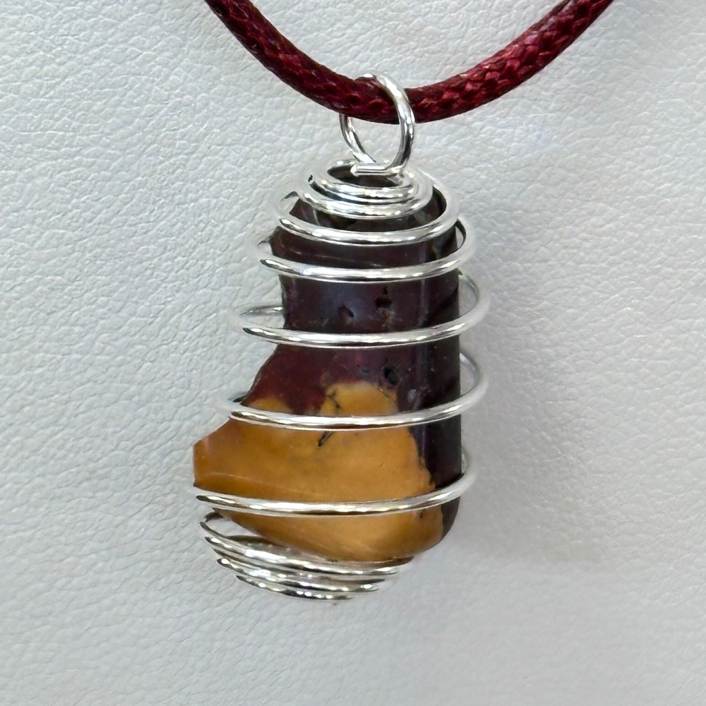 925 Sterling Silver Plated Mookaite Stone in Small Spiral Wire Cage Pendant